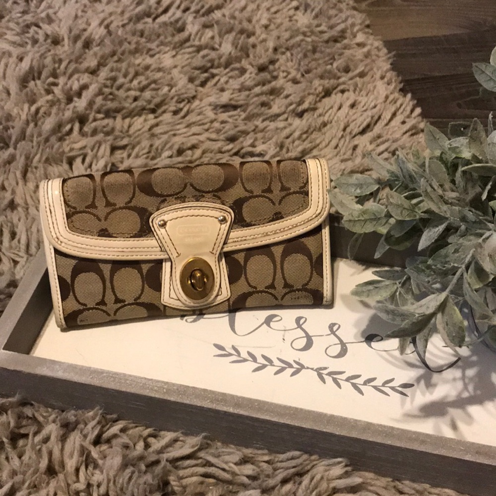 Coach wallet
